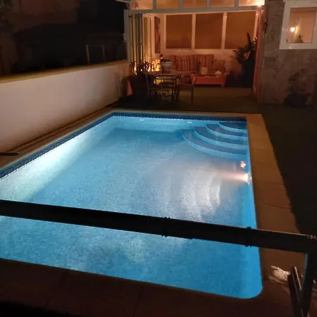 Casa Bobby ヴィラ コラレホ